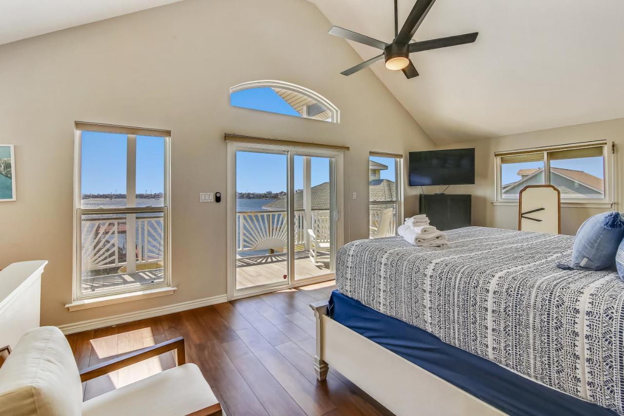 Pool Days And Dock Nights Villa Galveston Dış mekan fotoğraf